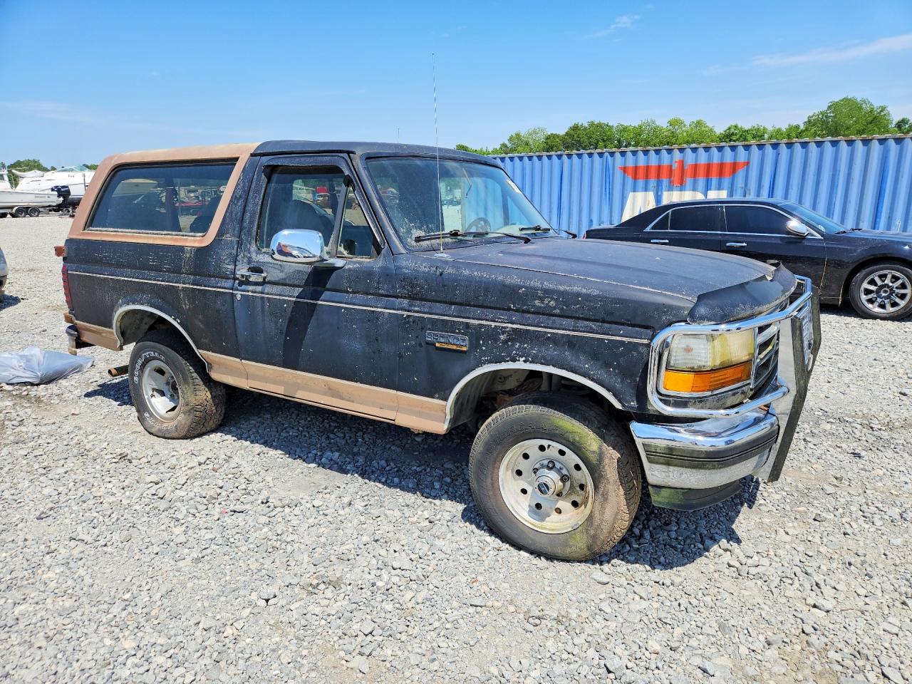 1994 Ford Bronco VIN 1FMEU15H4RLA41513 photo 4