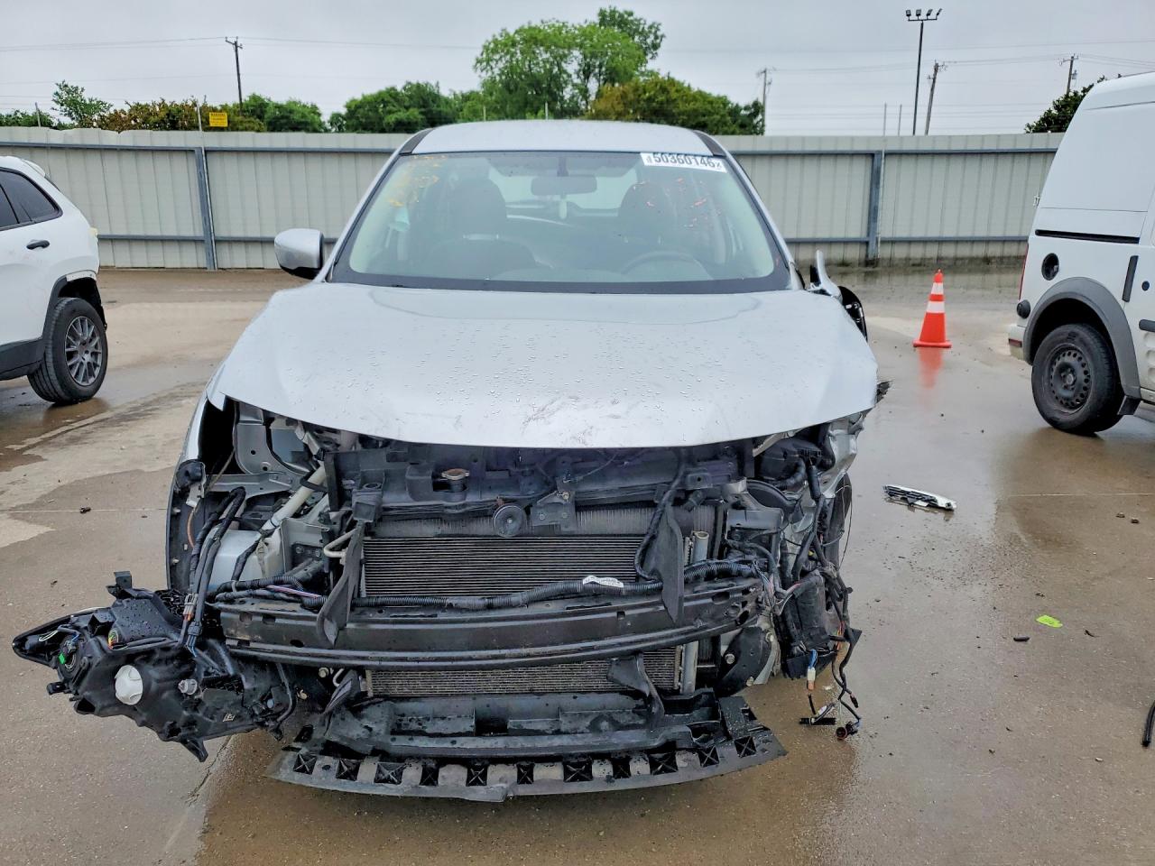 2016 NISS Rogue VIN JN8AT2MT3GW004003 photo 5