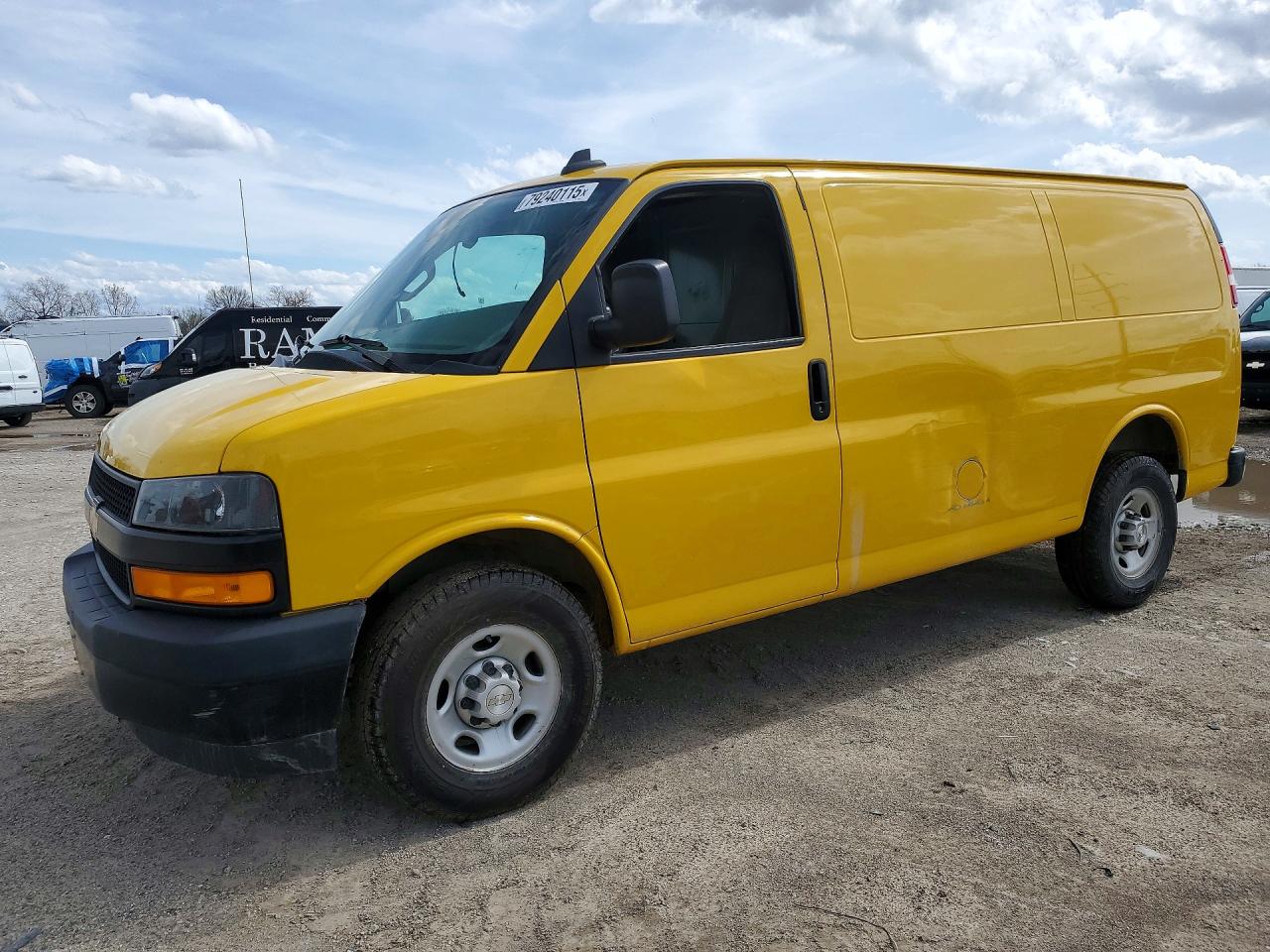 2020 Chevy Express VIN 1GCWGAFP0L1156957 photo 1