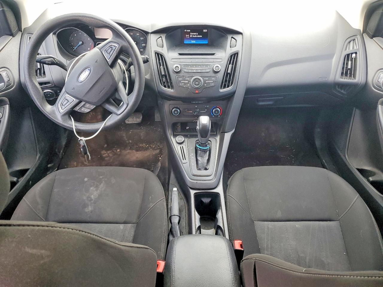 2015 Ford Focus VIN 1FADP3K21FL245383 photo 8
