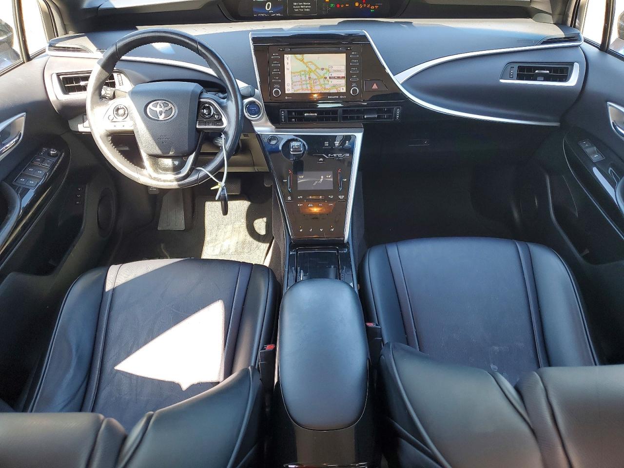 2019 Toyota Mirai VIN JTDBVRBDXKA006111 photo 8