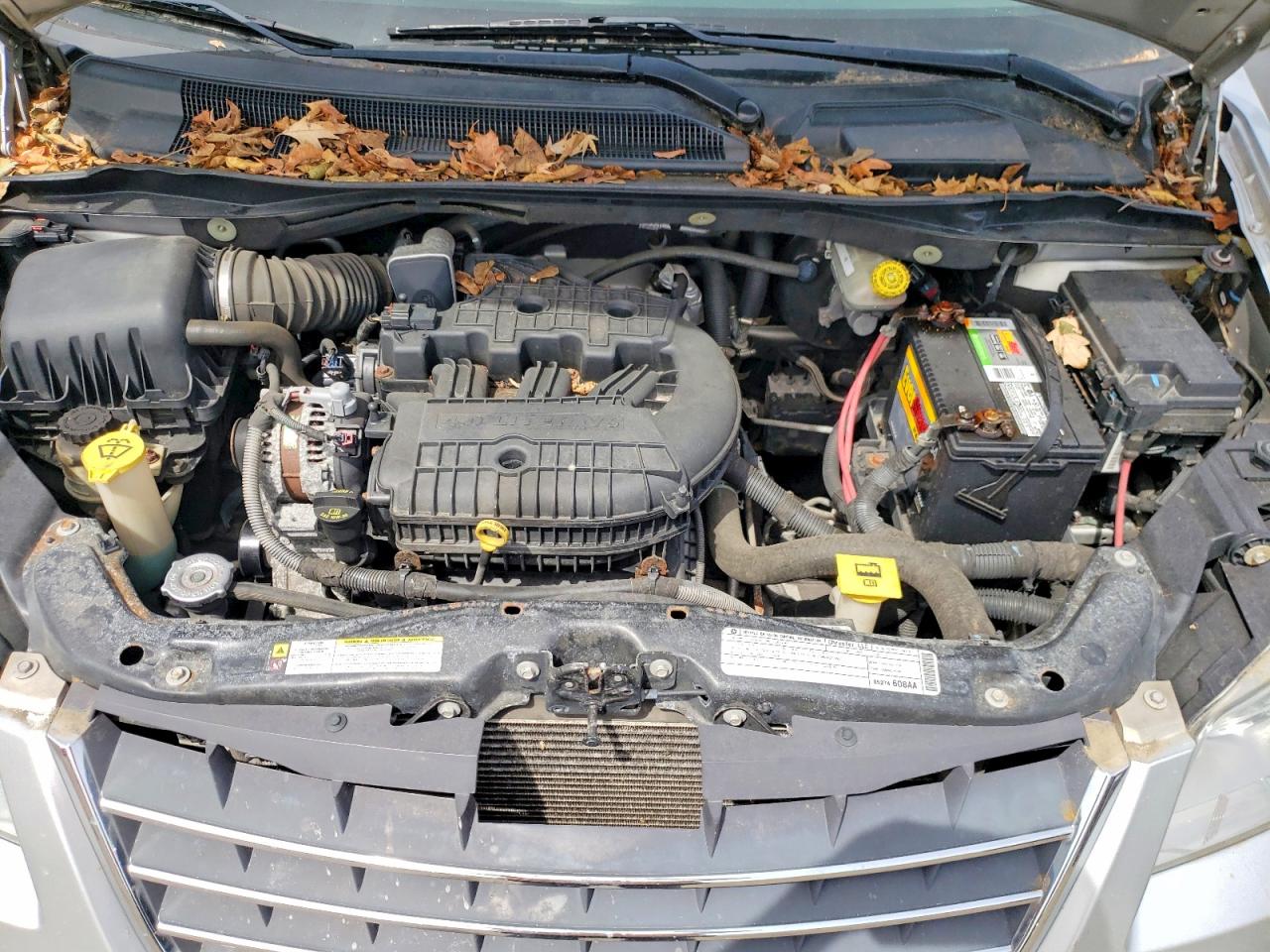 2009 CHRY Minivan VIN 2A8HR64X89R521059 photo 12