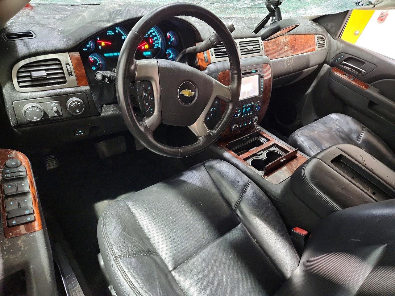 2014 Chevrolet Tahoe VIN 1GNSKCE07ER130929 photo 8