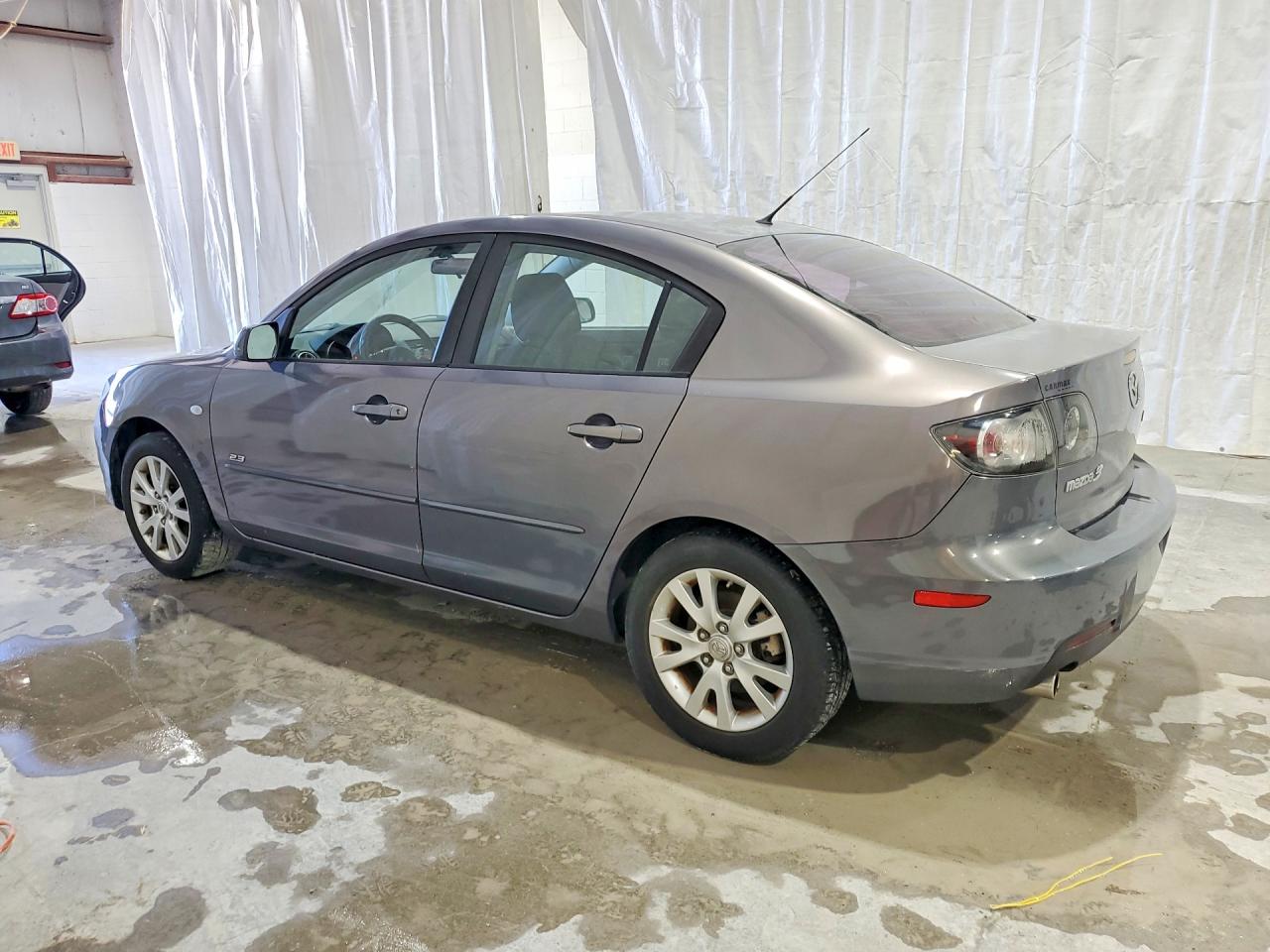 2008 Mazda Mazda3 VIN JM1BK323781148499 photo 2