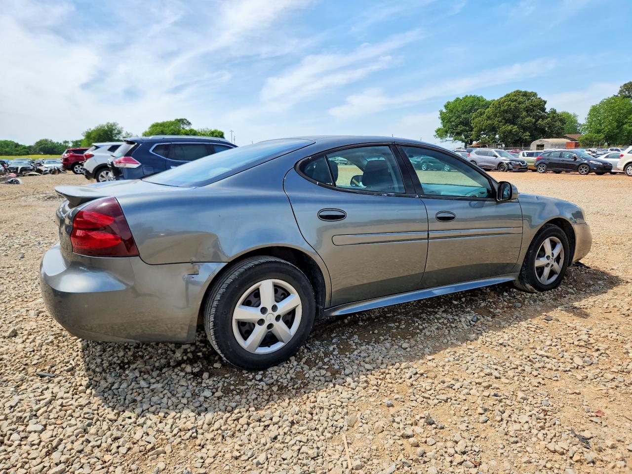 2005 Pontiac Grandprix VIN 2G2WP522151182602 photo 3