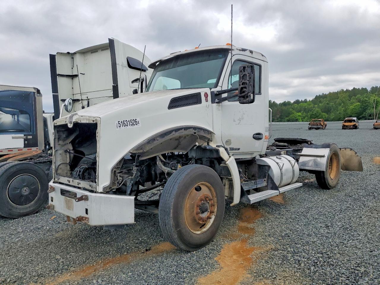 2018 KENWORTH All other VIN 1XKZDP9X4JJ223176 photo 2