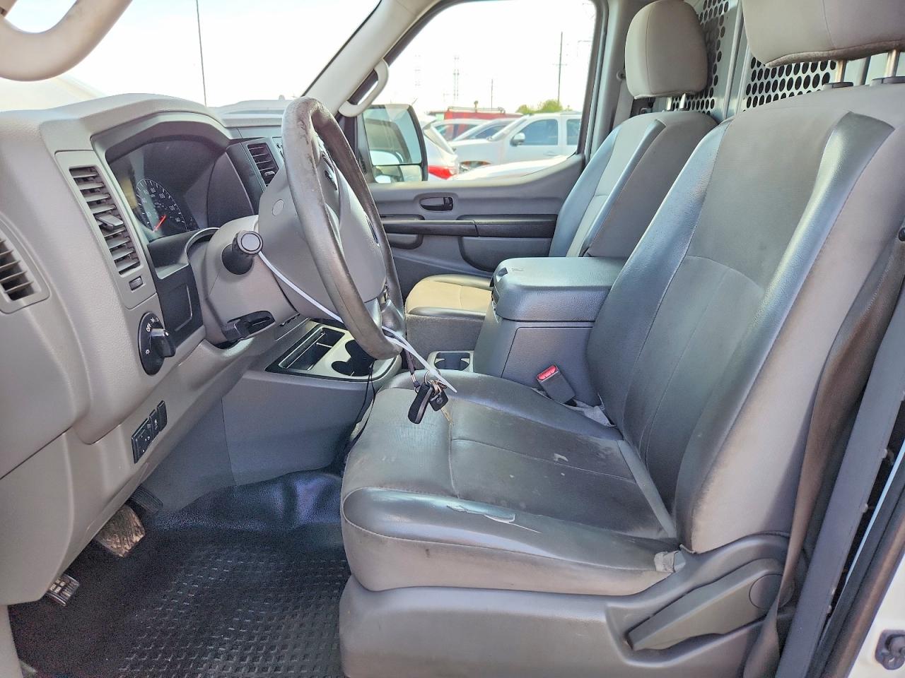 2014 NISSAN Nv VIN 1N6BF0KXXEN111261 photo 7