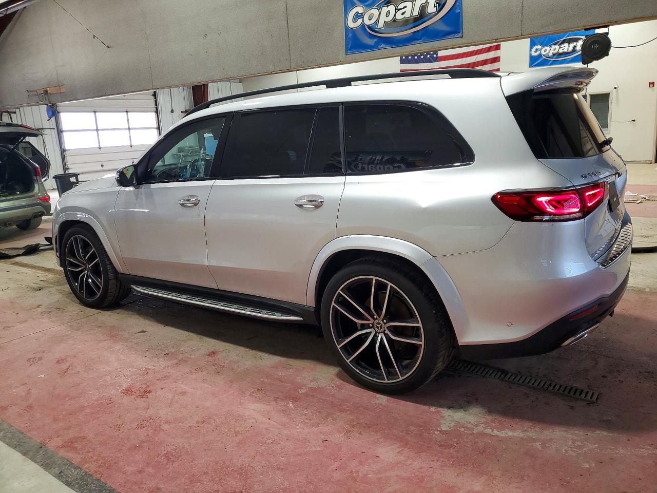 2020 Mercedes-Benz Gls-class VIN 4JGFF8GE7LA173727 photo 2