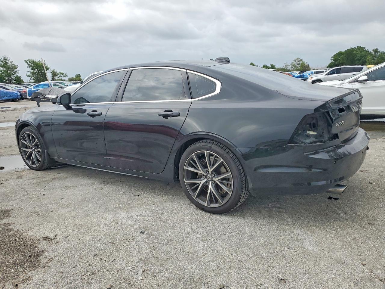 2019 VOLVO S90 VIN LVY102AK0KP078944 photo 2