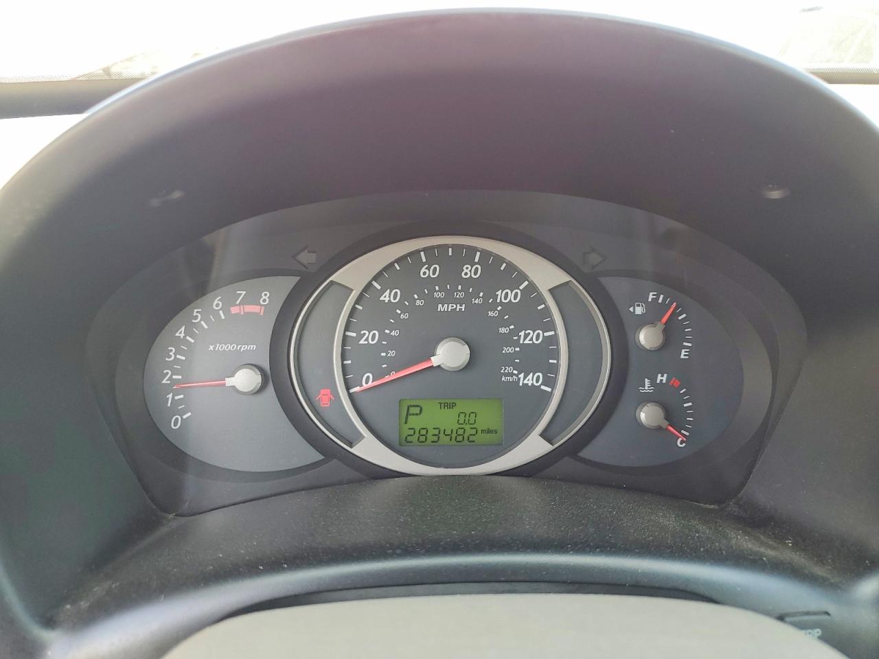 2005 Hyundai Tucson VIN KM8JN12D95U168629 photo 9