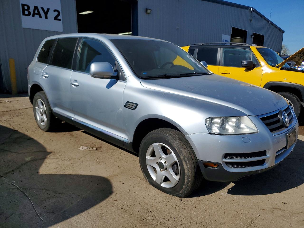 2006 Volkswagen Touareg VIN WVGZG77L46D026478 photo 4