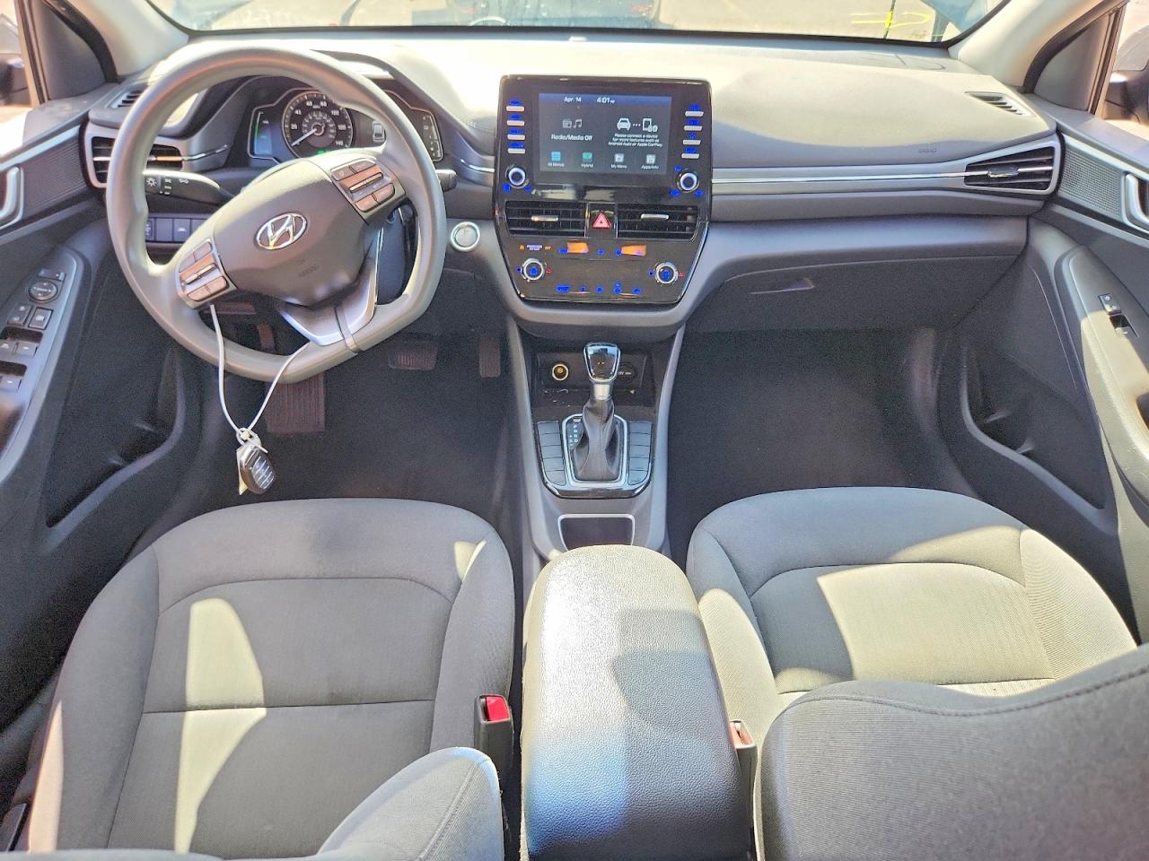 2020 Hyundai Ioniq VIN KMHC65LC3LU242675 photo 8