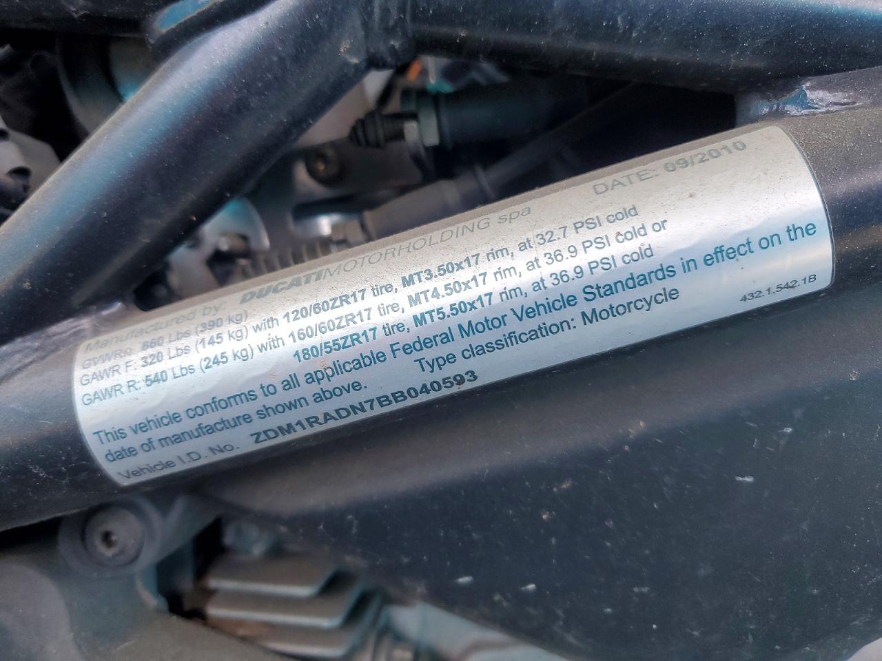 2011 Ducati Monster VIN ZDM1RADN7BB040593 photo 9