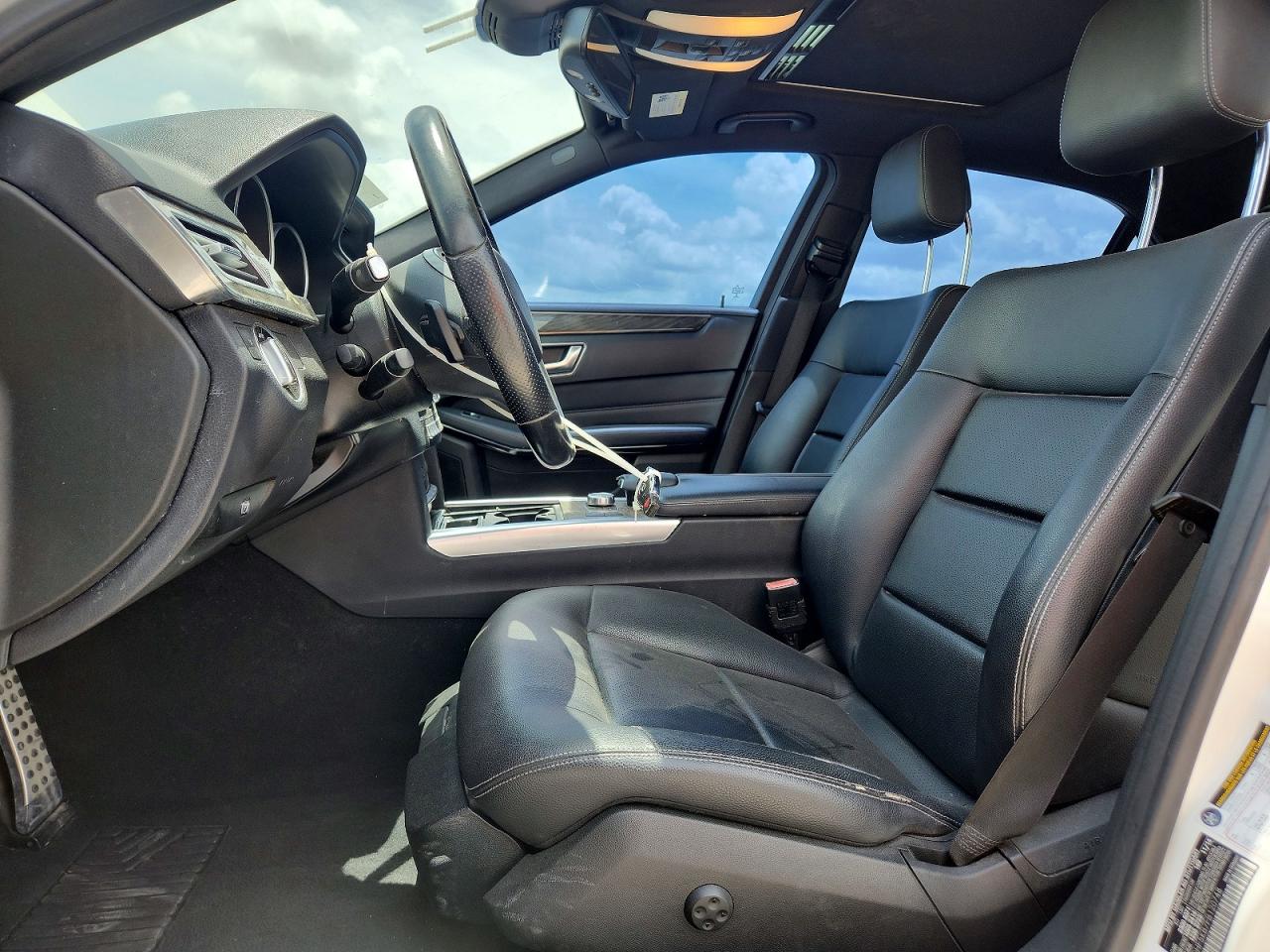 2015 Mercedes-Benz E-class VIN WDDHF5KB7FB120748 photo 7