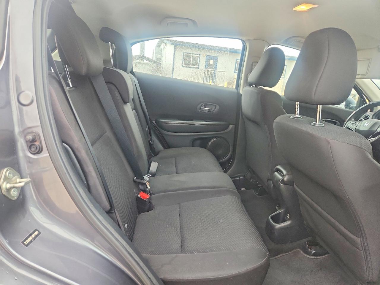 2018 Honda Hr-v VIN 3CZRU5H37JM715261 photo 10