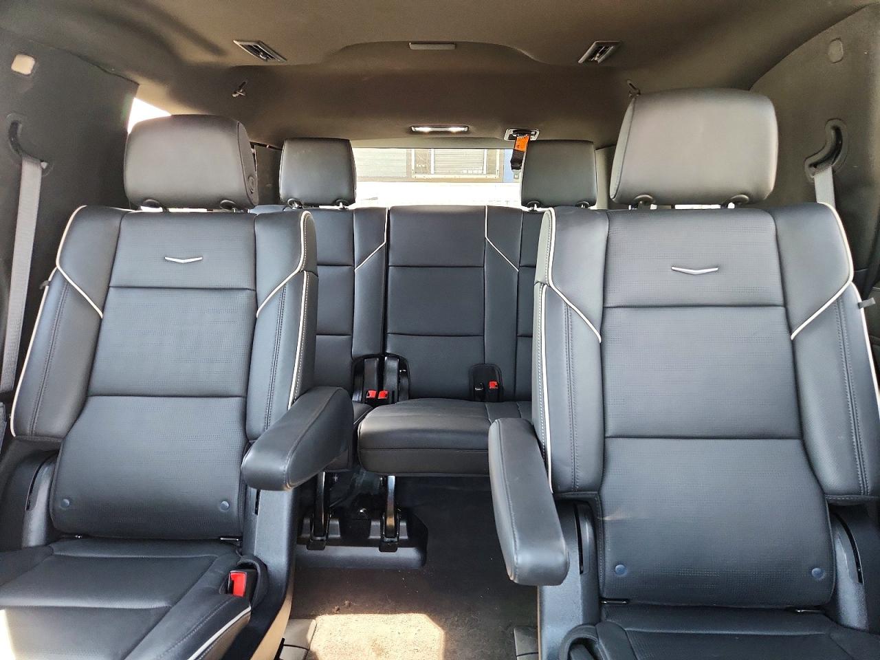 2023 Cadillac Escalade VIN 1GYS4FKLXPR131637 photo 10