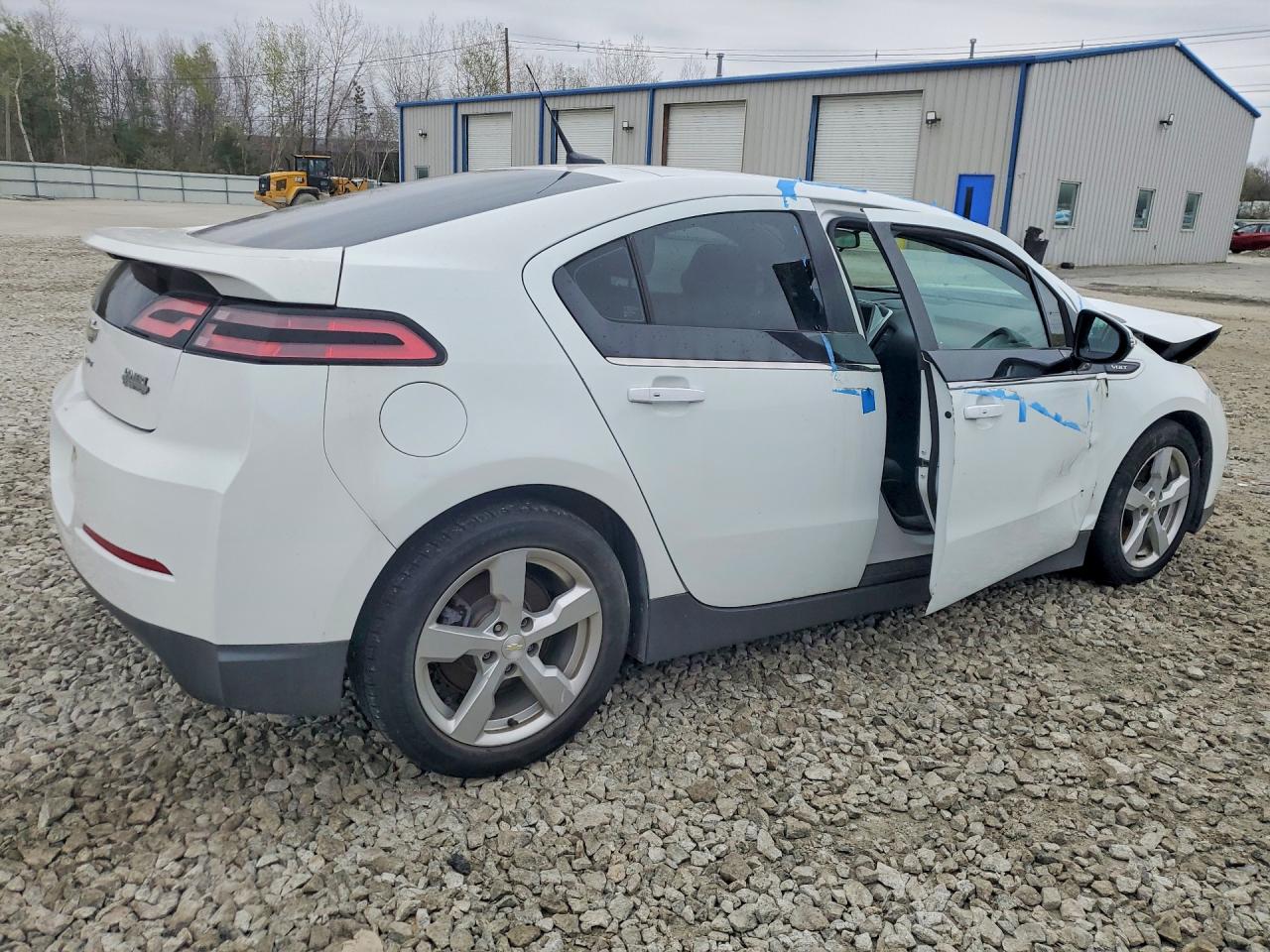 2013 CHEV Volt VIN 1G1RA6E41DU100490 photo 3