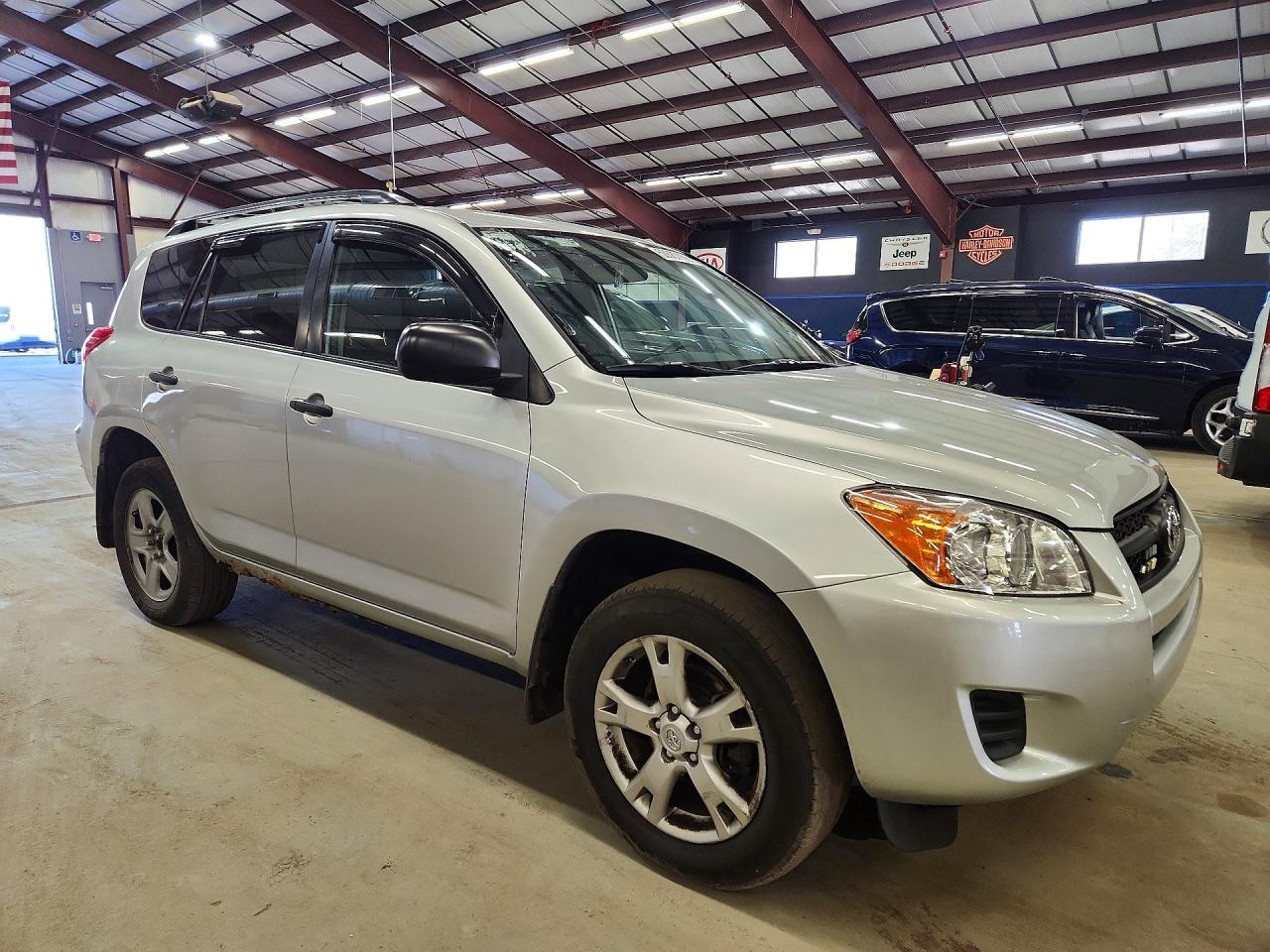 2010 Toyota Rav4 base VIN 2T3BK4DV5AW014747 photo 4