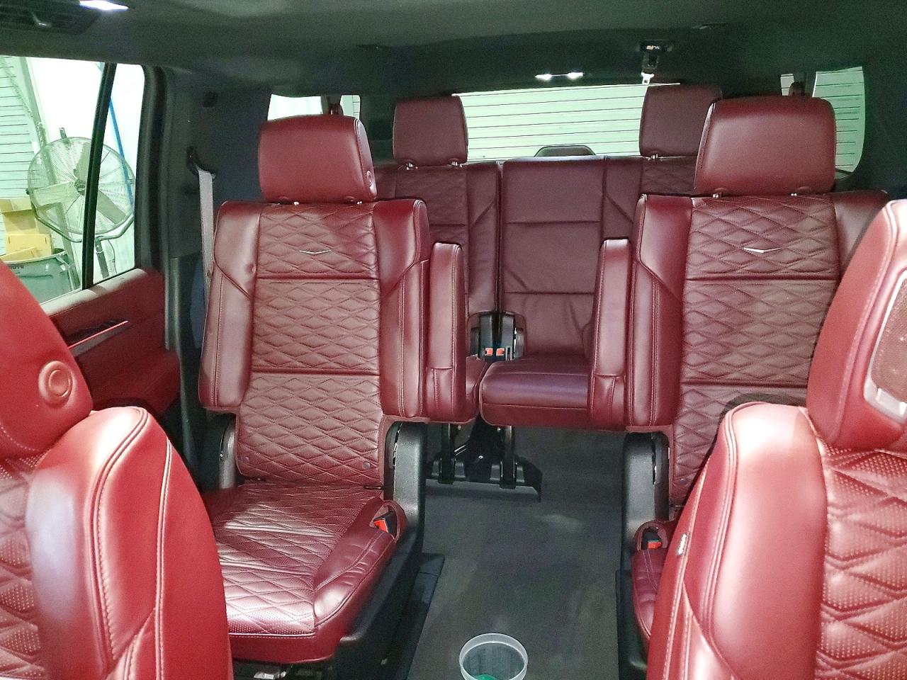 2026 Cadillac Escalade VIN 1GYS9KKL3TR141060 photo 10