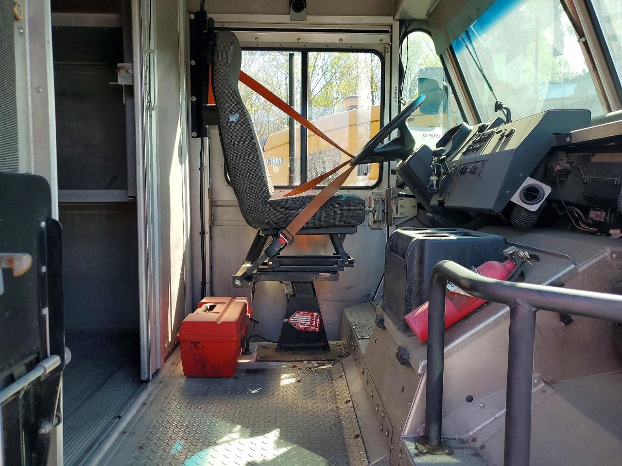 2021 FREIGHTLINER All other VIN 4UZAC2EA2MCML0959 photo 7