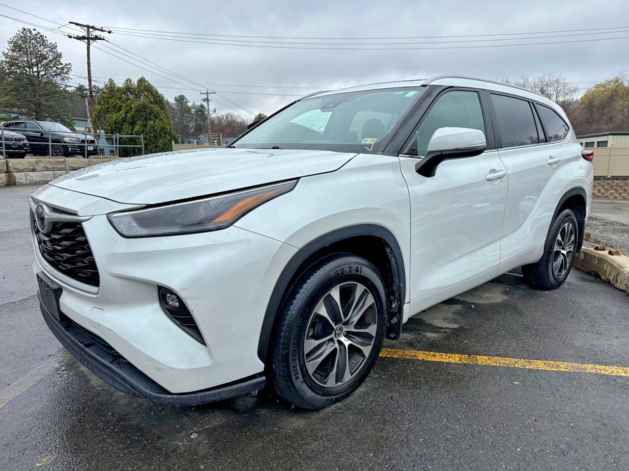 2023 Toyota Highlander VIN 5TDKDRBH0PS005064 photo 1