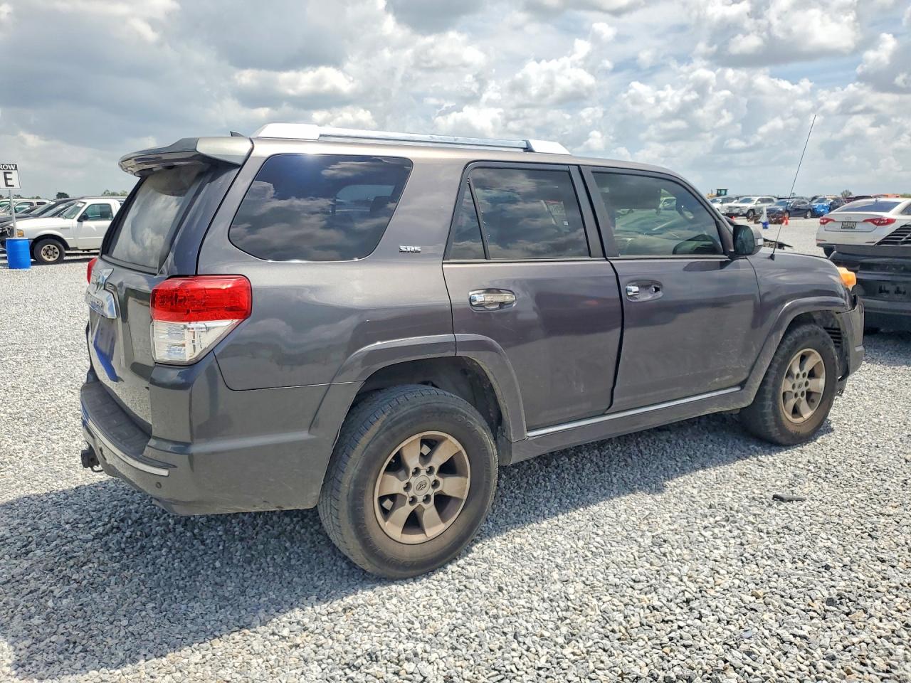 2013 Toyota 4runner VIN JTEZU5JRXD5060877 photo 3