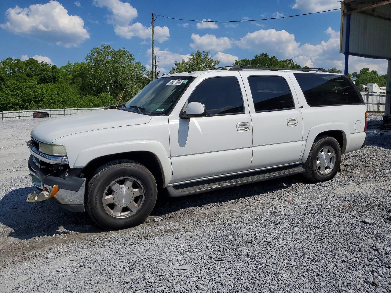 2004 Chevrolet Suburban VIN 1GNEC16Z74J320724 photo 1