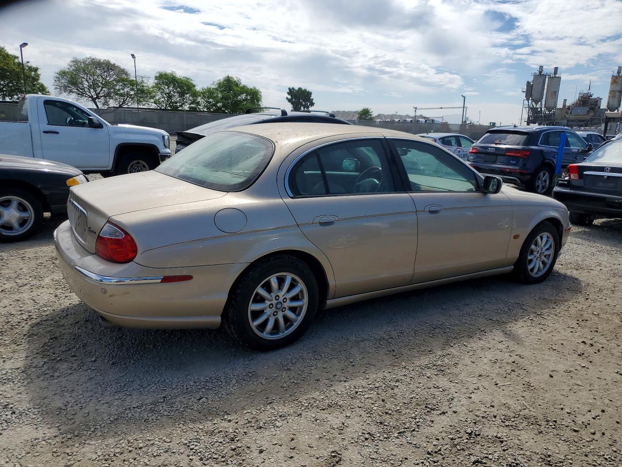2001 Jaguar S type VIN SAJDA01P01GM10057 photo 3
