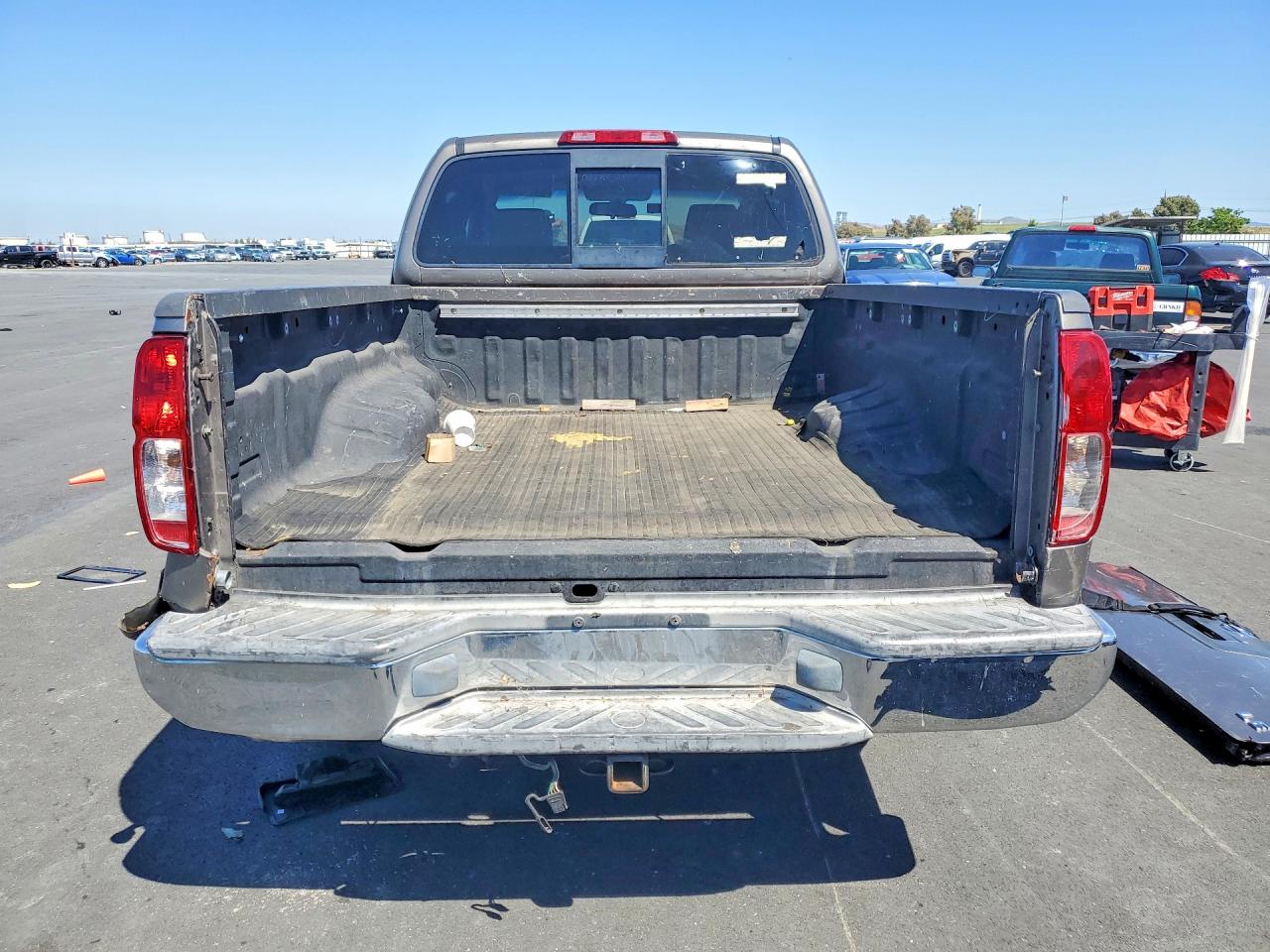 2005 Nissan Frontier VIN 1N6AD06U85C401432 photo 6