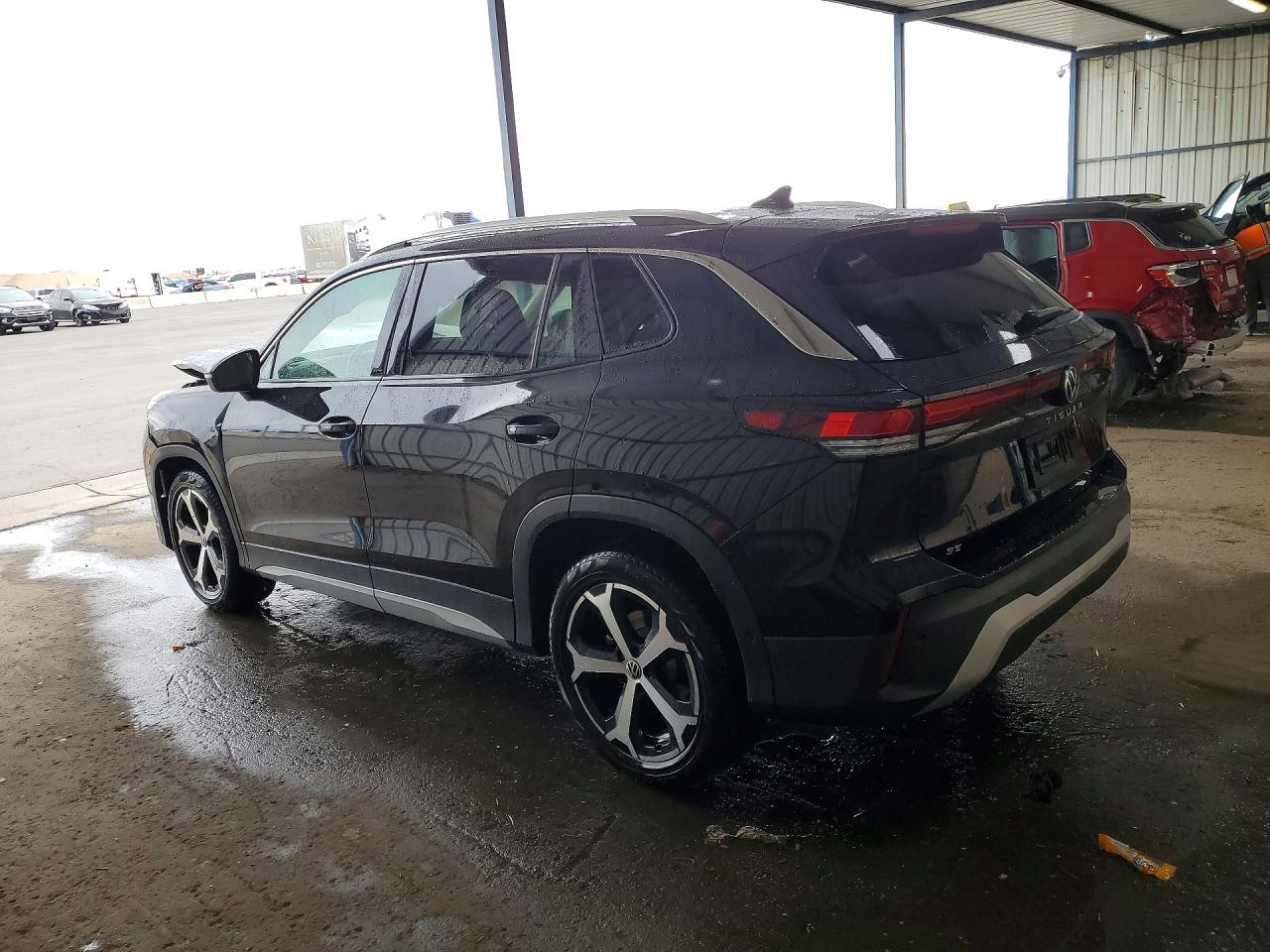 2026 Volkswagen Tiguan VIN 3VVFR7RM7TM079426 photo 2