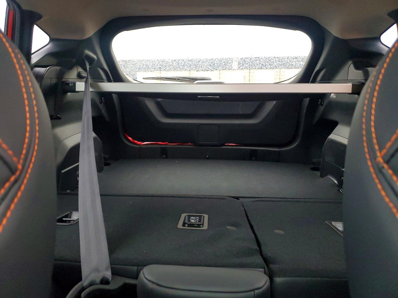 2024 Subaru Crosstrek VIN 4S4GUHM67R3827226 photo 10