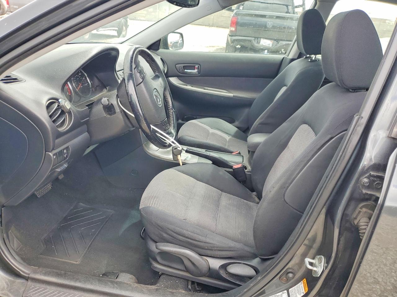 2004 Mazda 6 VIN 1YVHP84C745N89617 photo 7