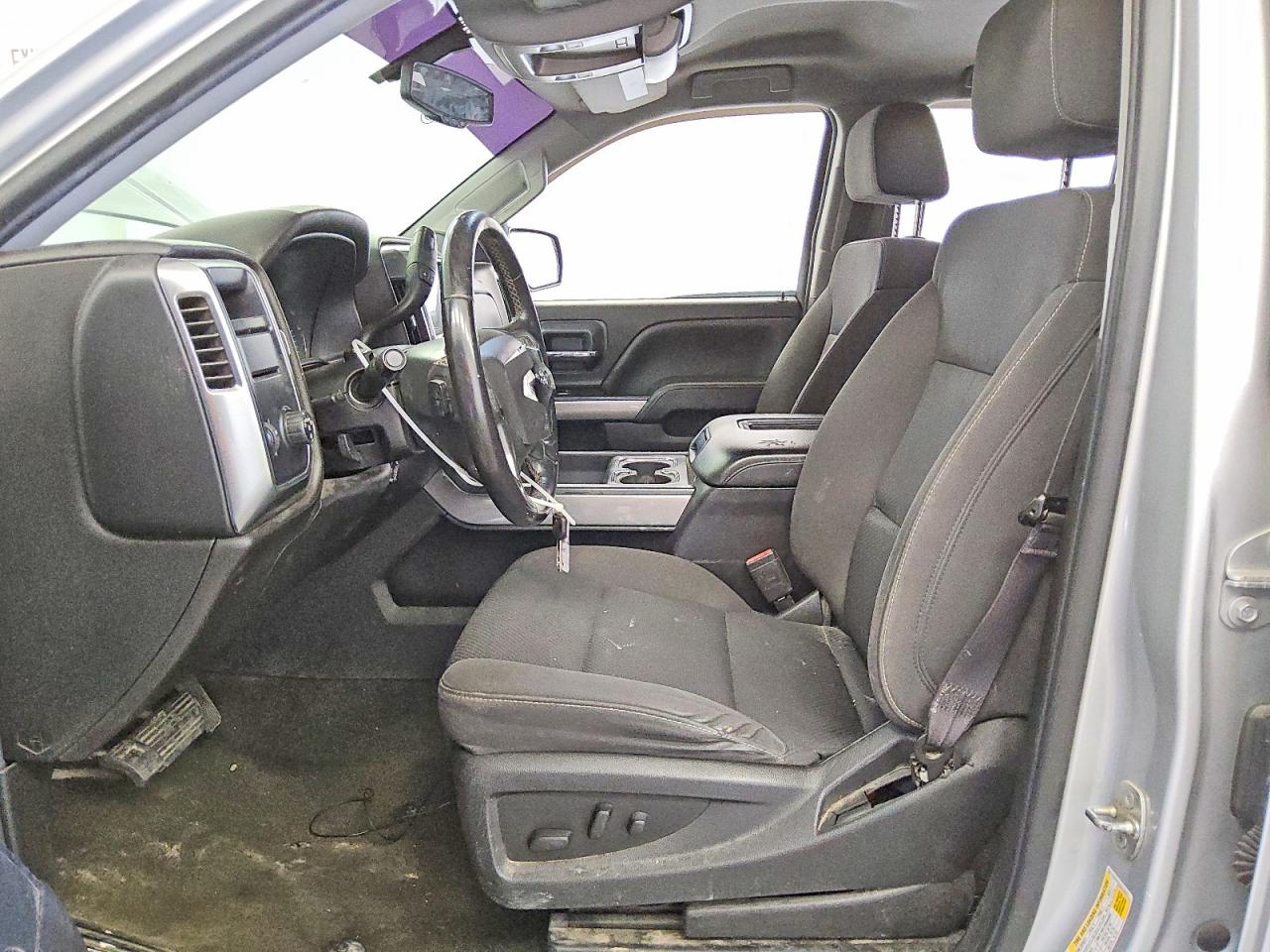 2017 Chevrolet All models VIN 1GCRCREC5HZ344971 photo 7