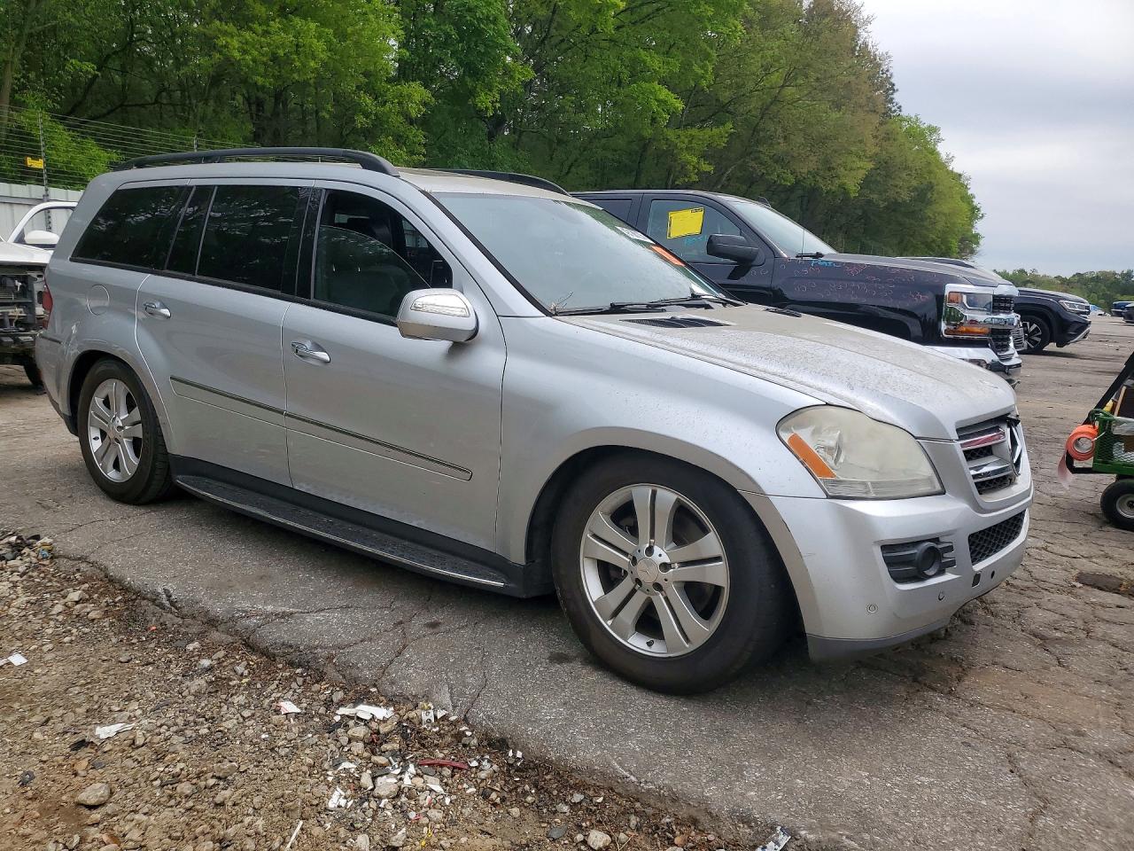 2009 Mercedes-Benz Gl-class VIN 4JGBF71E79A480938 photo 4