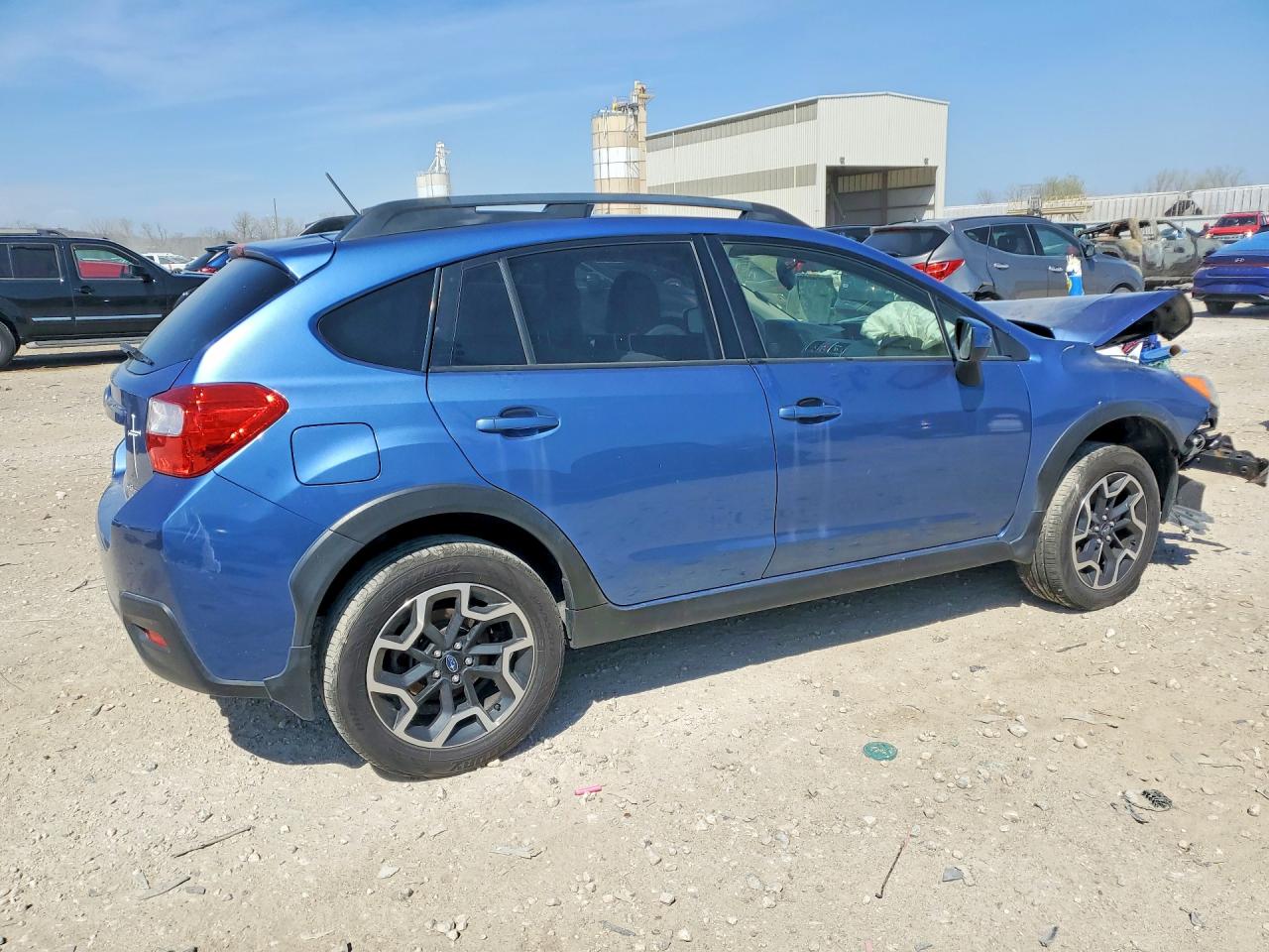 2016 Subaru Crosstrek VIN JF2GPABC0G8222932 photo 3