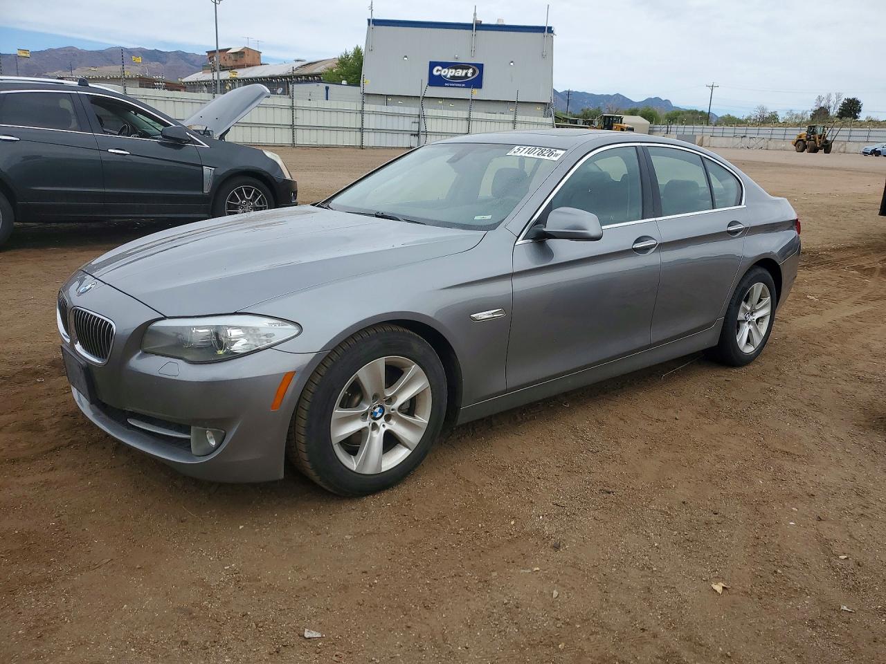 2013 BMW 5 series VIN WBAXH5C57DDW16110 photo 1