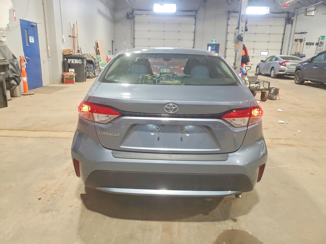 2020 Toyota Corolla VIN 5YFBPRBE1LP037599 photo 6