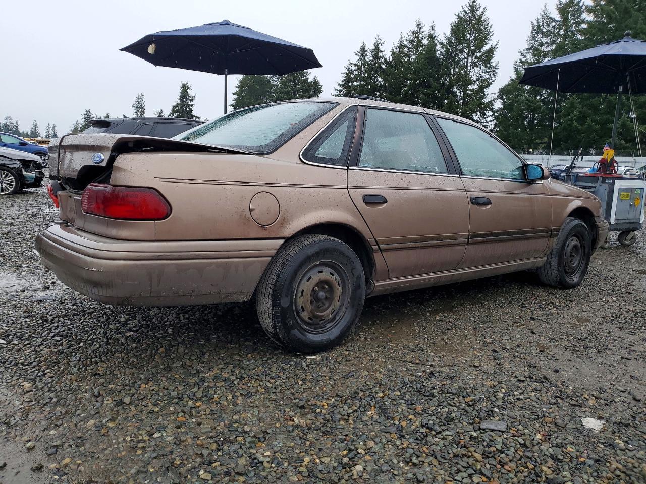 1992 Ford Taurus VIN 1FACP52U8NG231691 photo 3