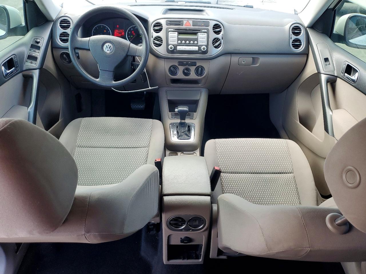 2009 Volkswagen Tiguan VIN WVGAV75N39W509119 photo 8