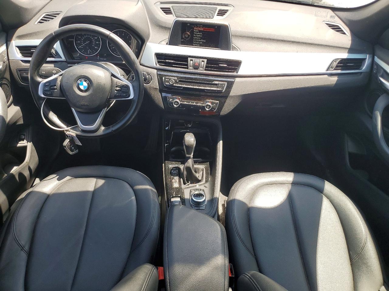 2016 BMW X1 VIN WBXHT3C35G5E56192 photo 8