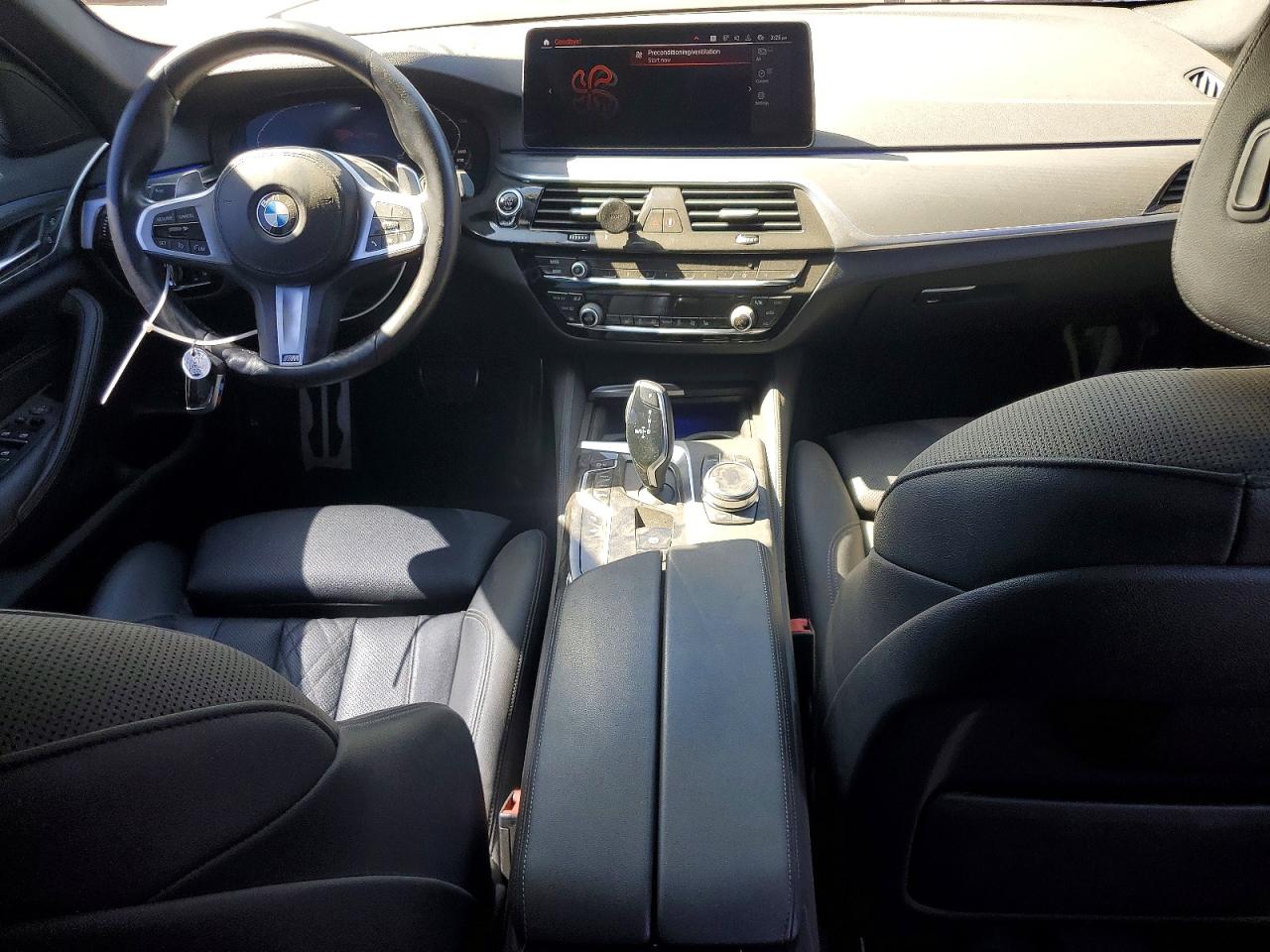 2021 BMW 5 series VIN WBA53BH04MWX26067 photo 8