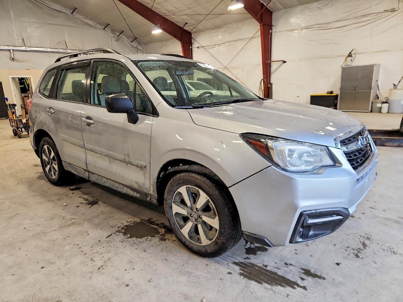 2017 Subaru Forester VIN JF2SJABCXHH529487 photo 4