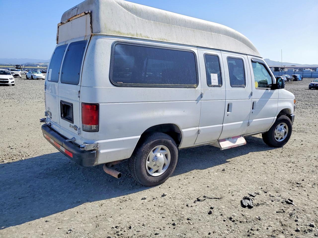 2014 Ford Econoline VIN 1FTNE2EL7EDA47547 photo 3