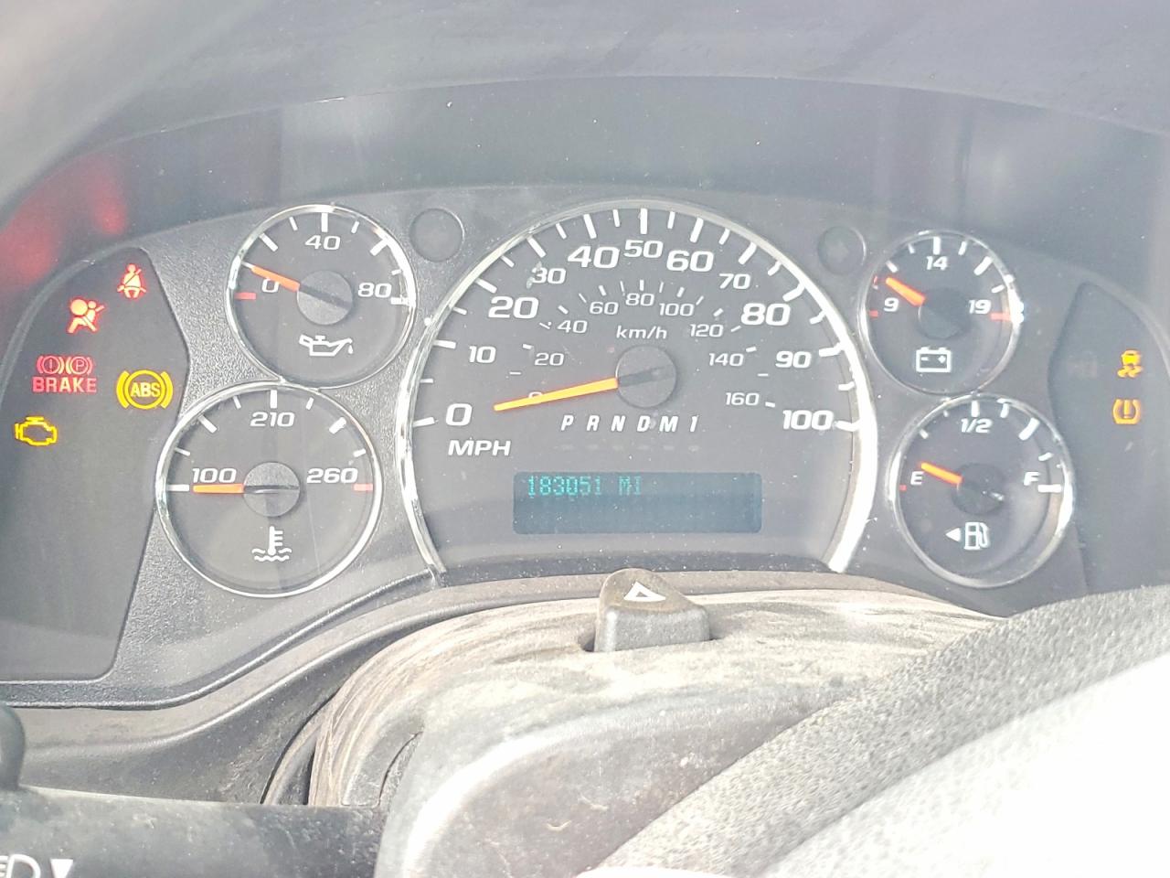 2016 CHEV Express VIN 1GCWGAFF2G1333330 photo 9