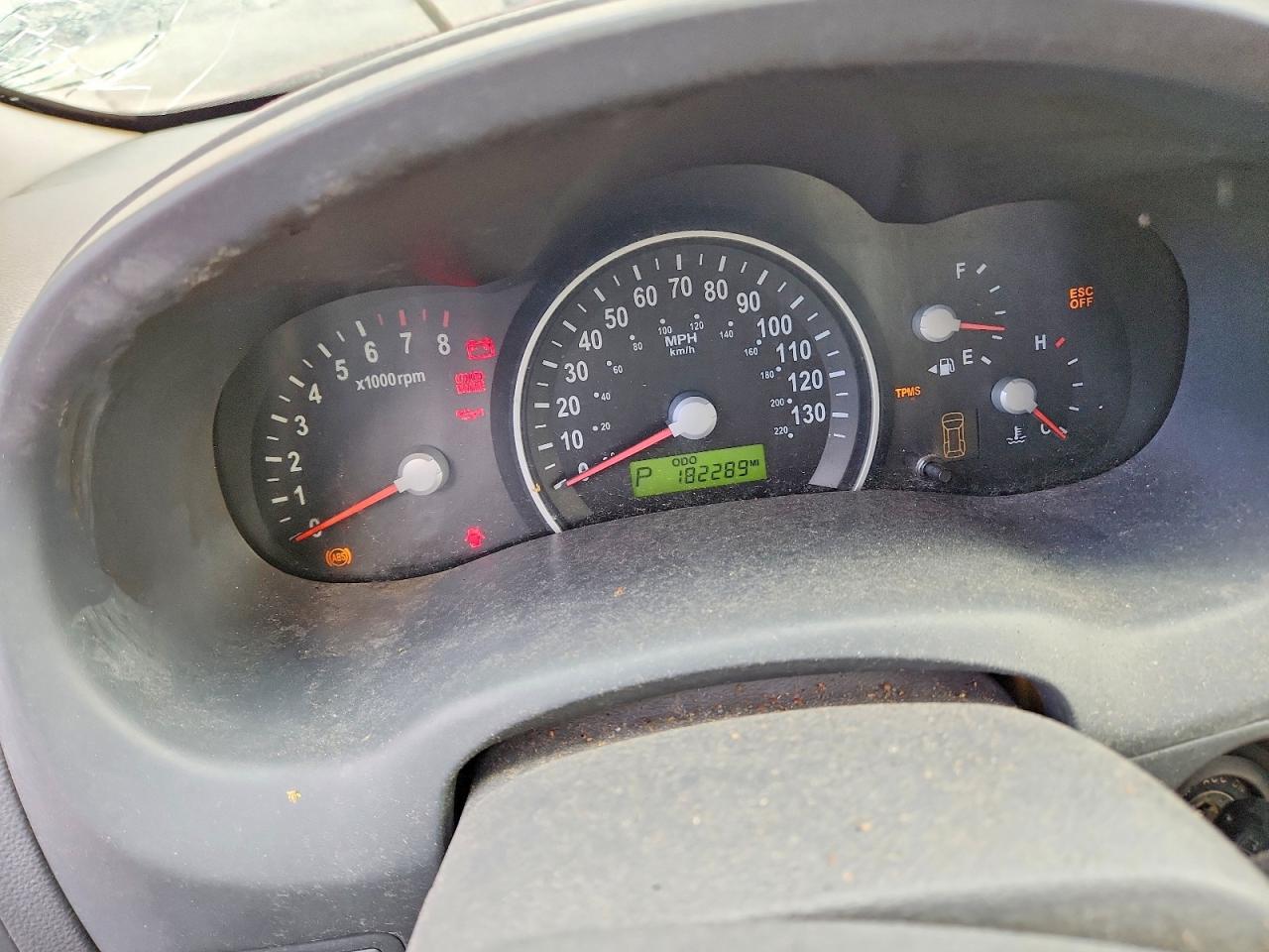 2006 Kia SEDONA VIN KNDMB233066054935 photo 9
