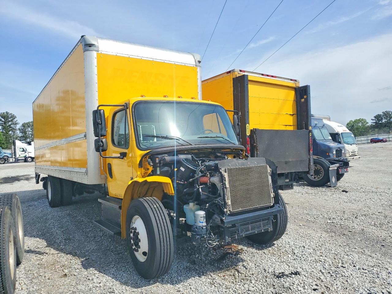 2018 FREIGHTLINER All other VIN 1FVACWFB2JHJH4839 photo 1