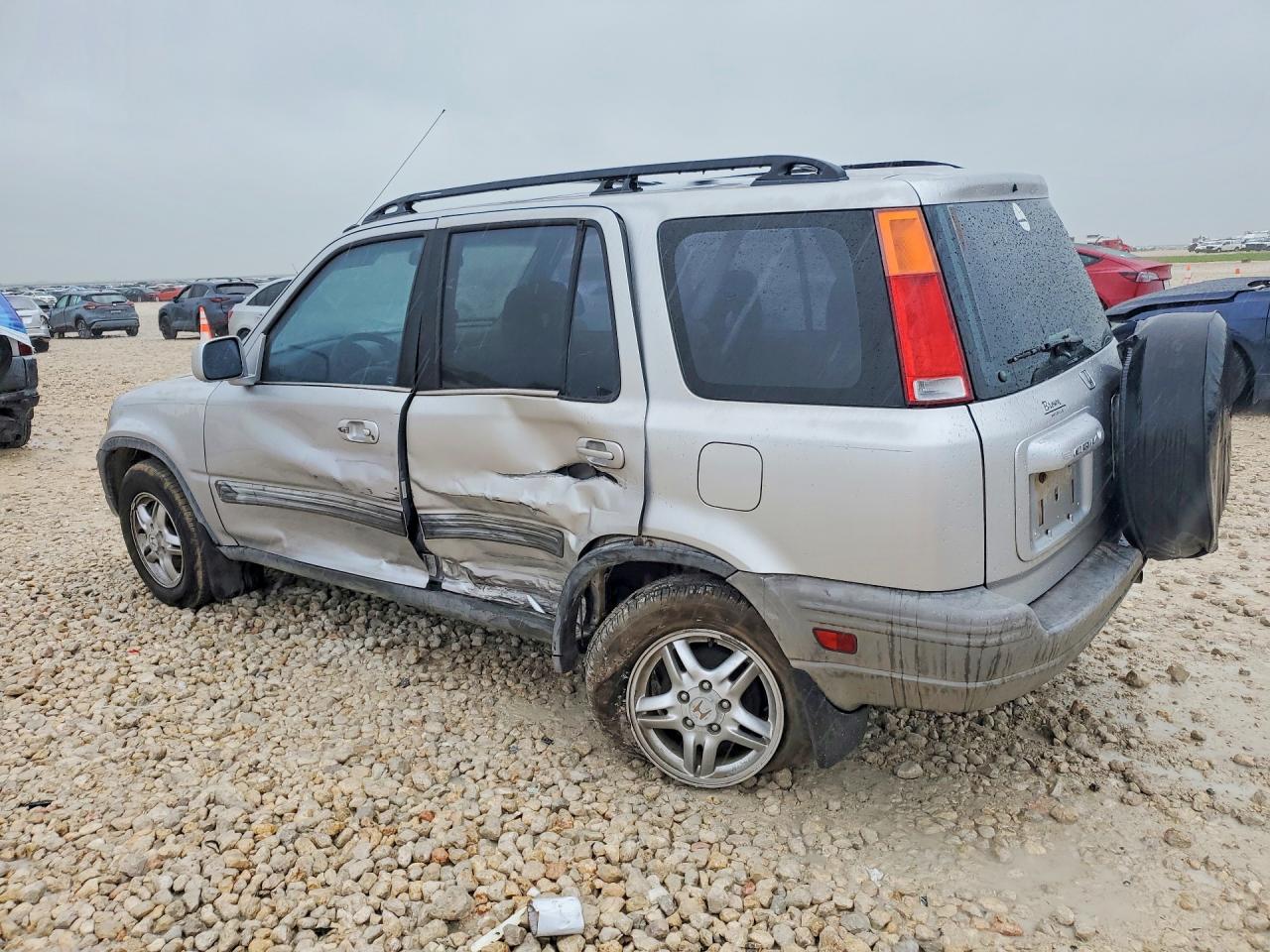 2001 HONDA Crv VIN JHLRD18651C017177 photo 2