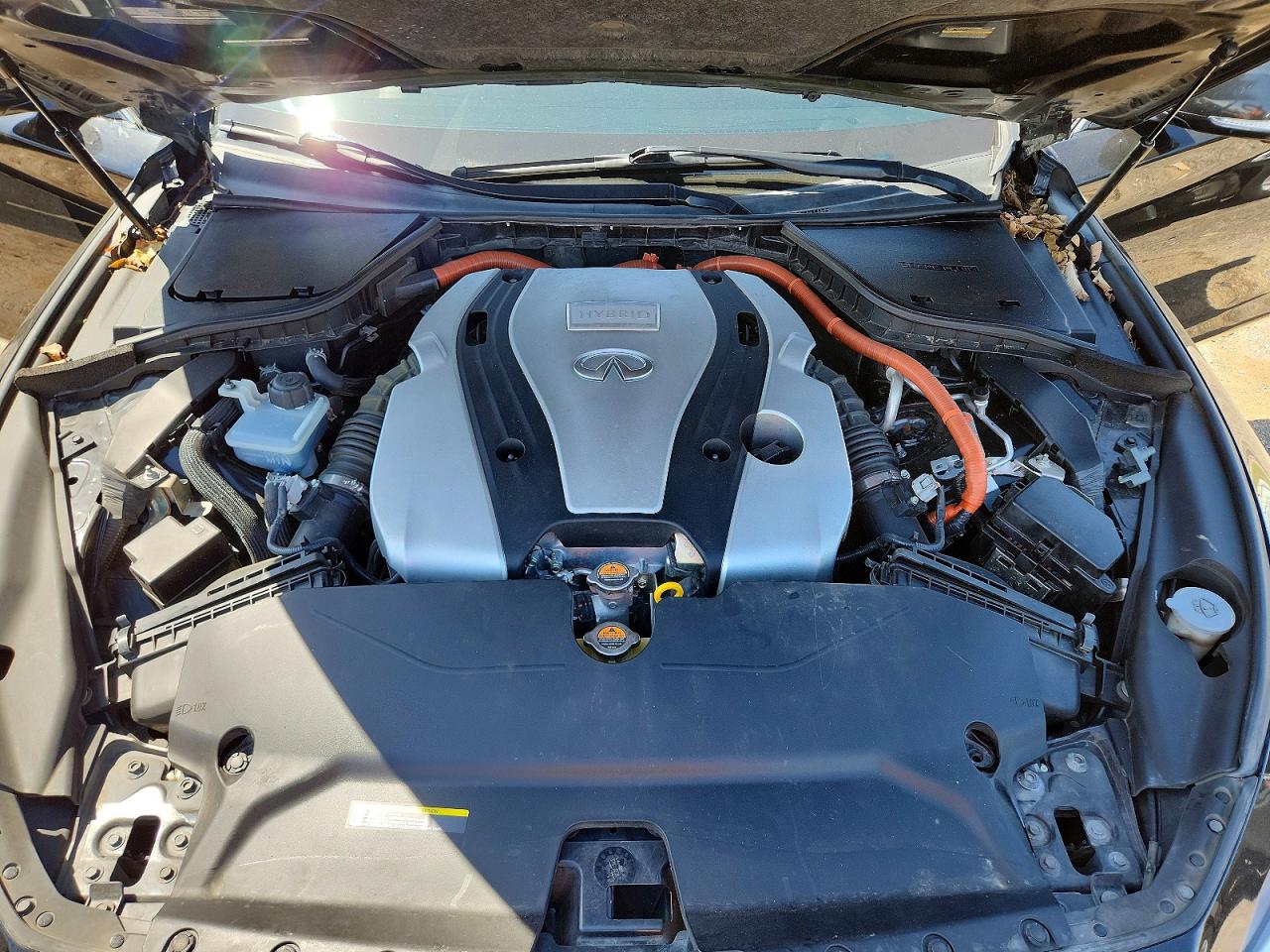 2015 Infiniti Q50 Hybrid Premium VIN JN1AV7AP6FM790595 photo 11