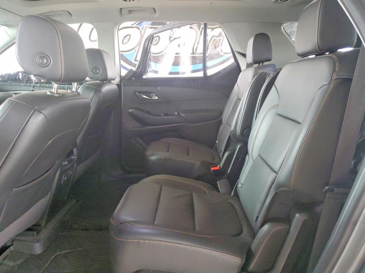 2019 Chevrolet Traverse VIN 1GNEVHKW4KJ255973 photo 11
