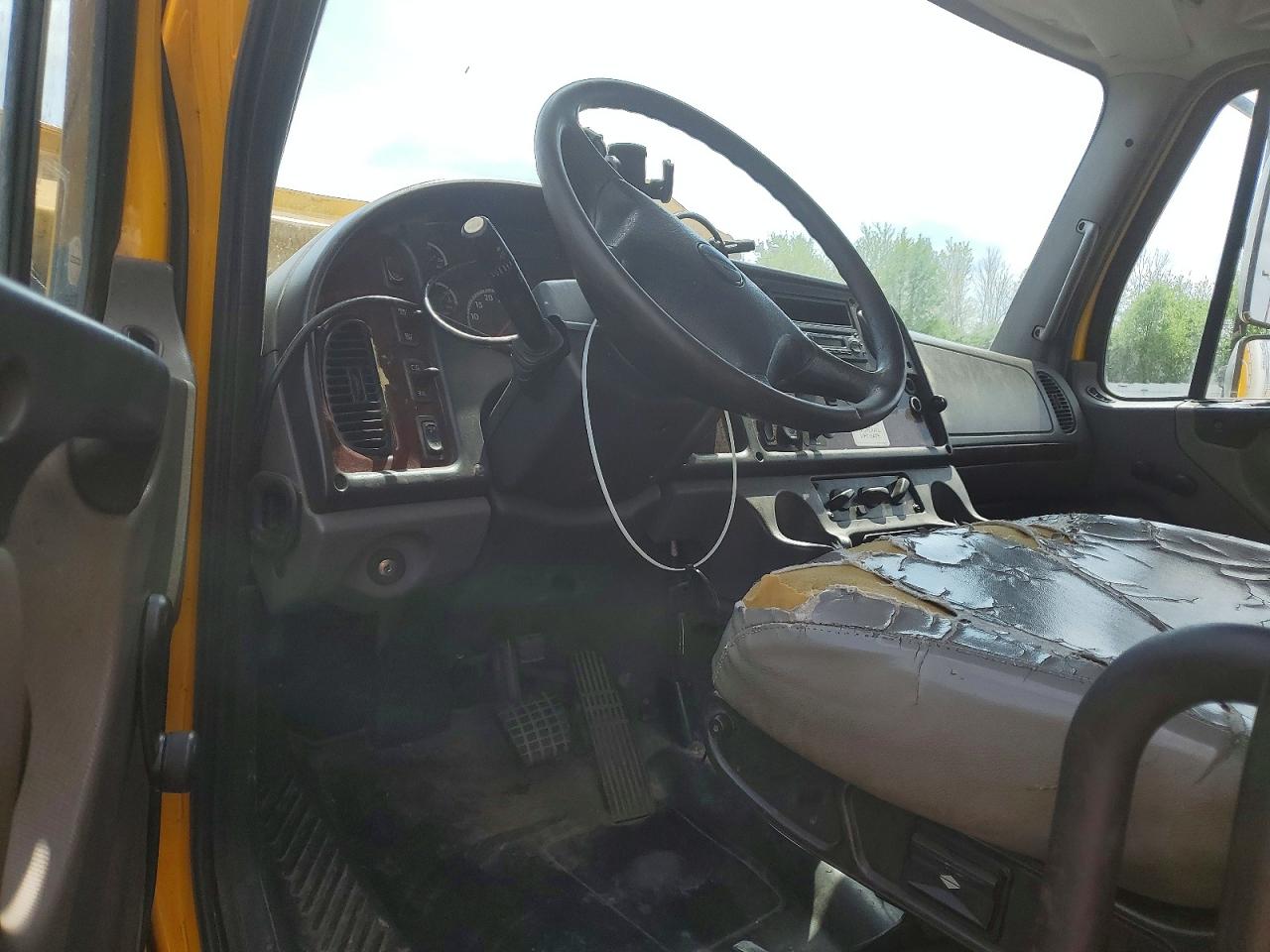 2013 FREIGHTLINER All other VIN 1FVACWDT4DDBV0654 photo 8
